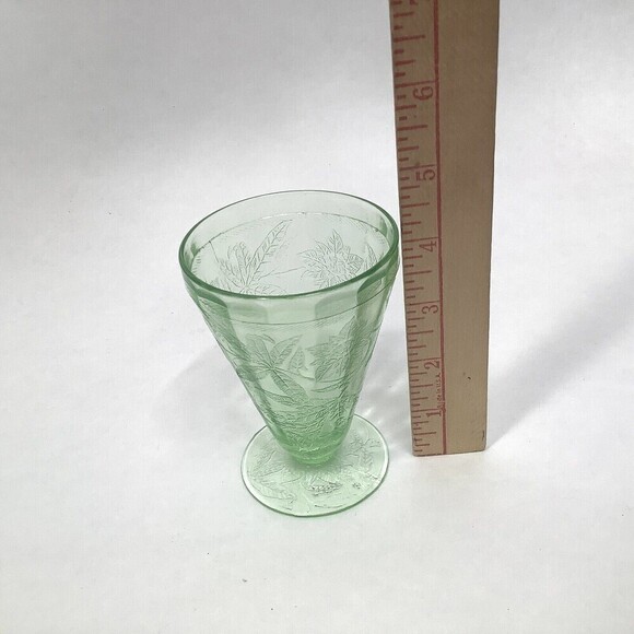 VINTAGE Jeannette‎ Glass Poinsettia 1930 Green Depression Uranium Footed Tumbler - Picture 5 of 10